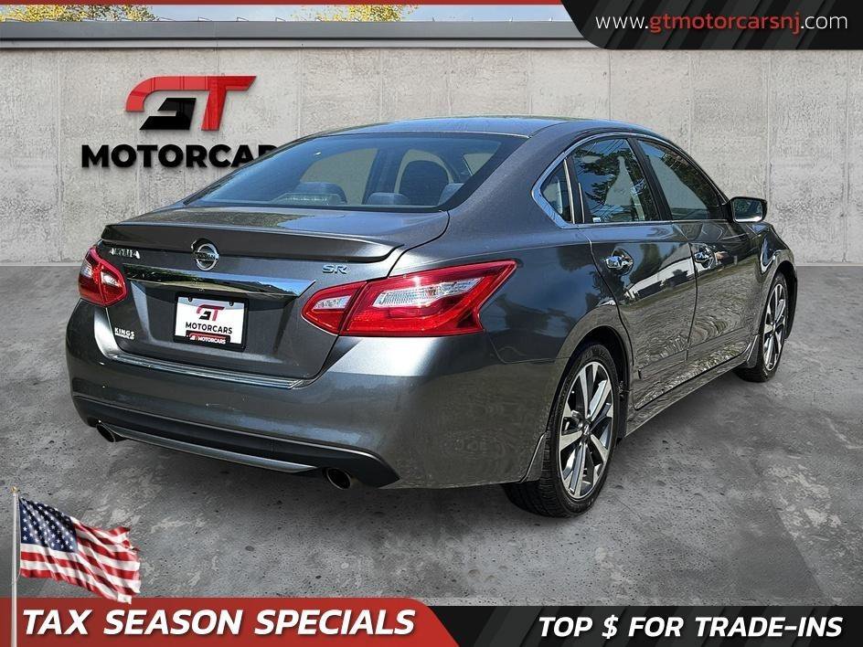 Used 2016 Nissan Altima 2.5 SR FWD image 5