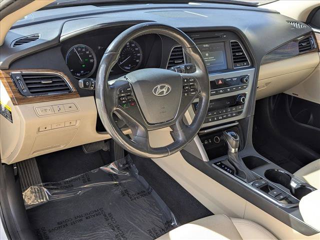 Used 2016 Hyundai Sonata Limited w/ Option Group 02 image 11