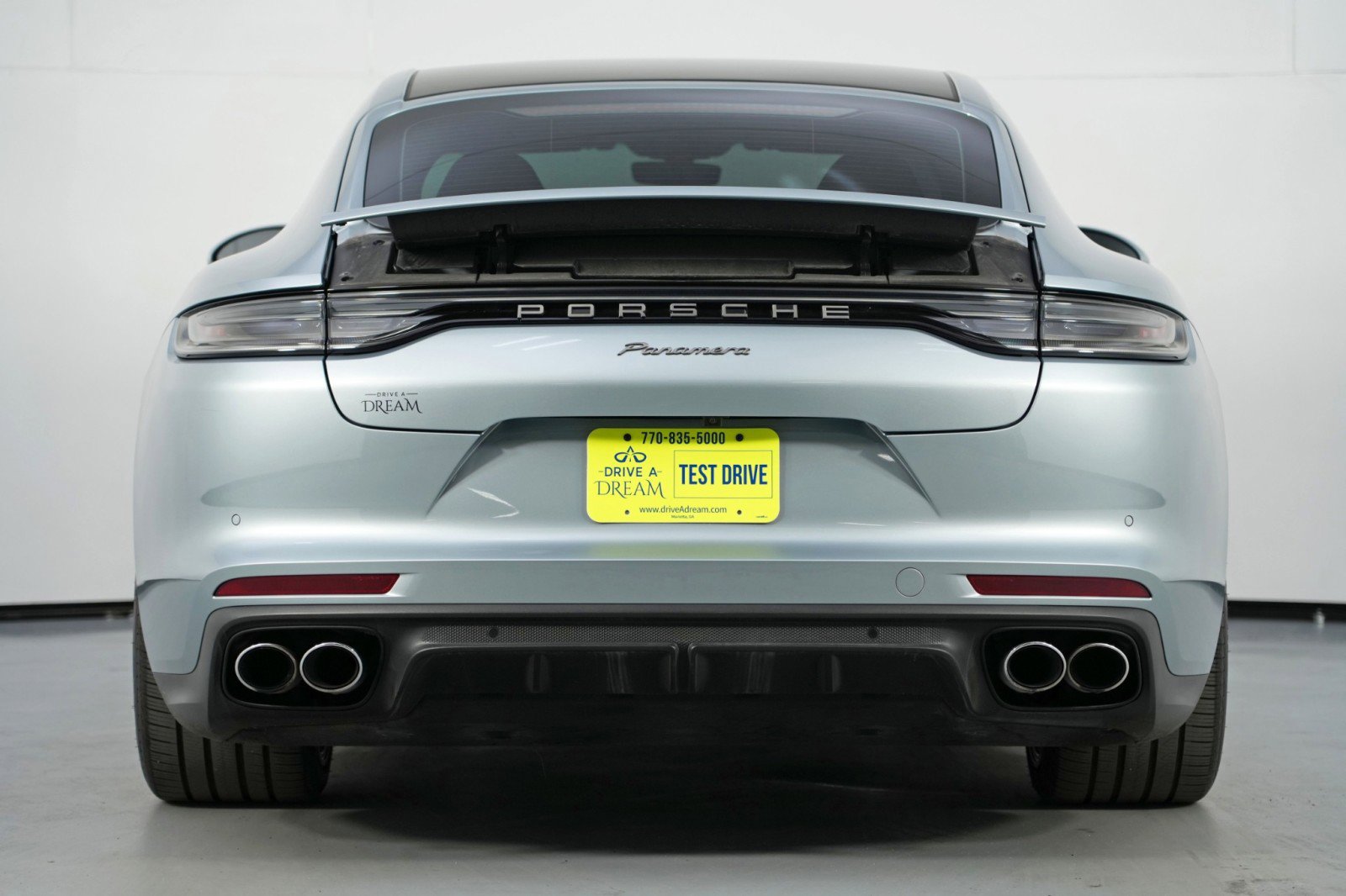 Used 2023 Porsche Panamera Platinum Edition image 11