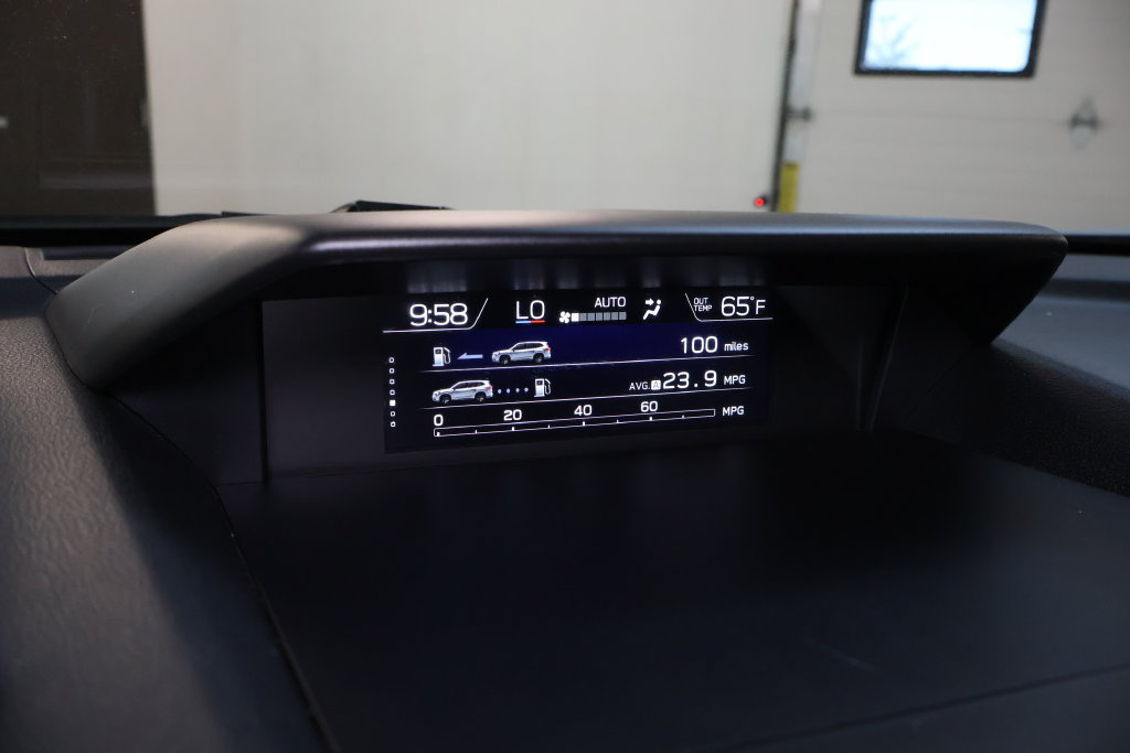 Used 2023 Subaru Forester Premium AWD/4WD image 27