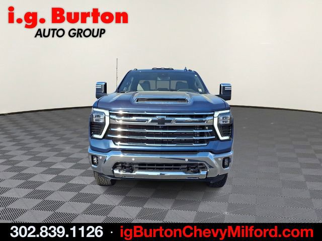 Certified 2025 Chevrolet Silverado 2500 LTZ w/ LTZ Convenience Package image 2