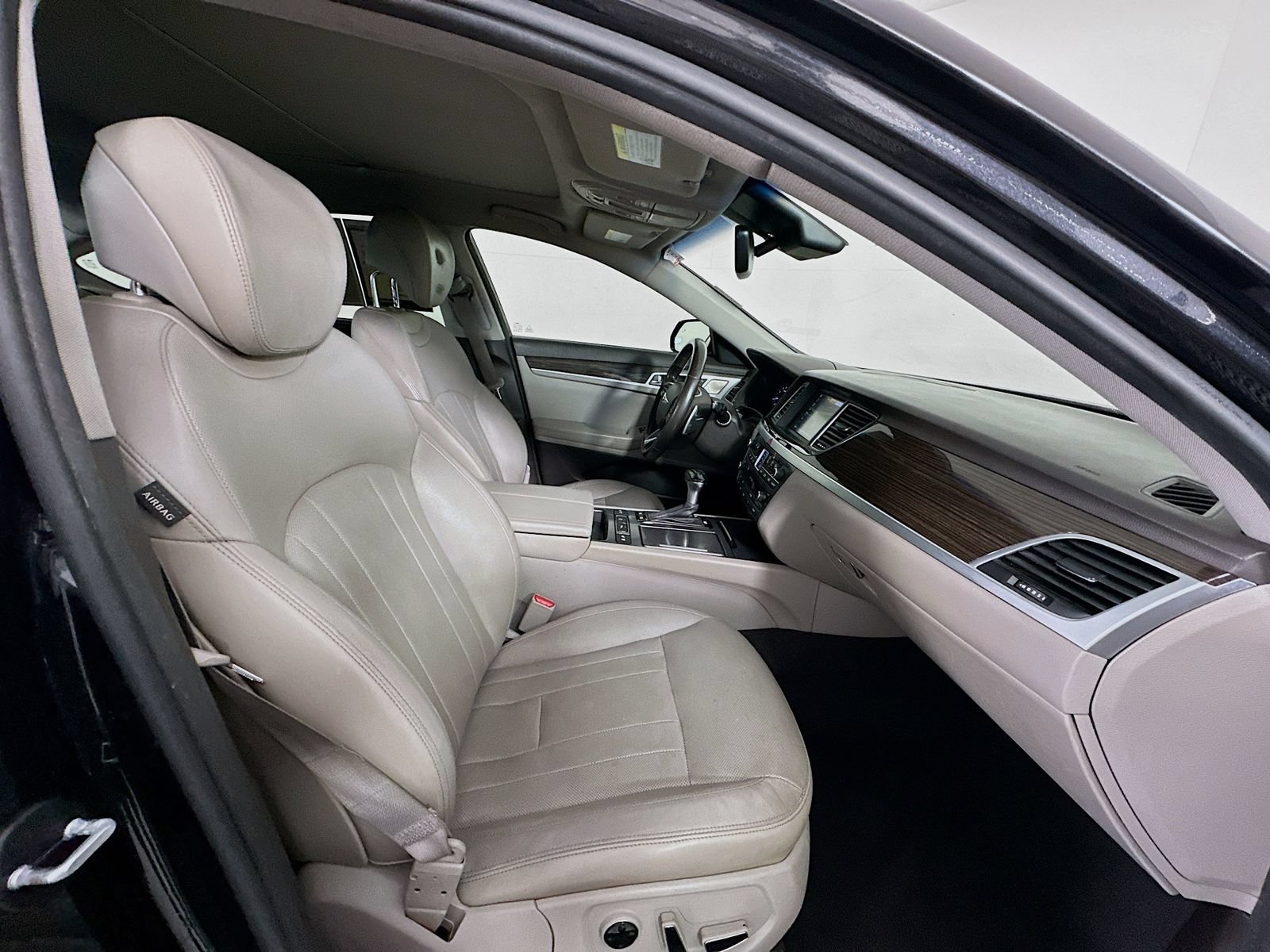 Used 2019 Genesis G80 3.8 w/ Sport Package 02 RWD image 29
