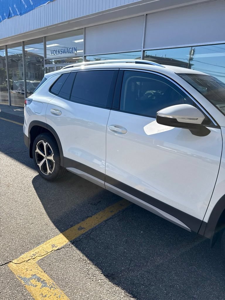 New 2026 Volkswagen Tiguan SE AWD/4WD image 6