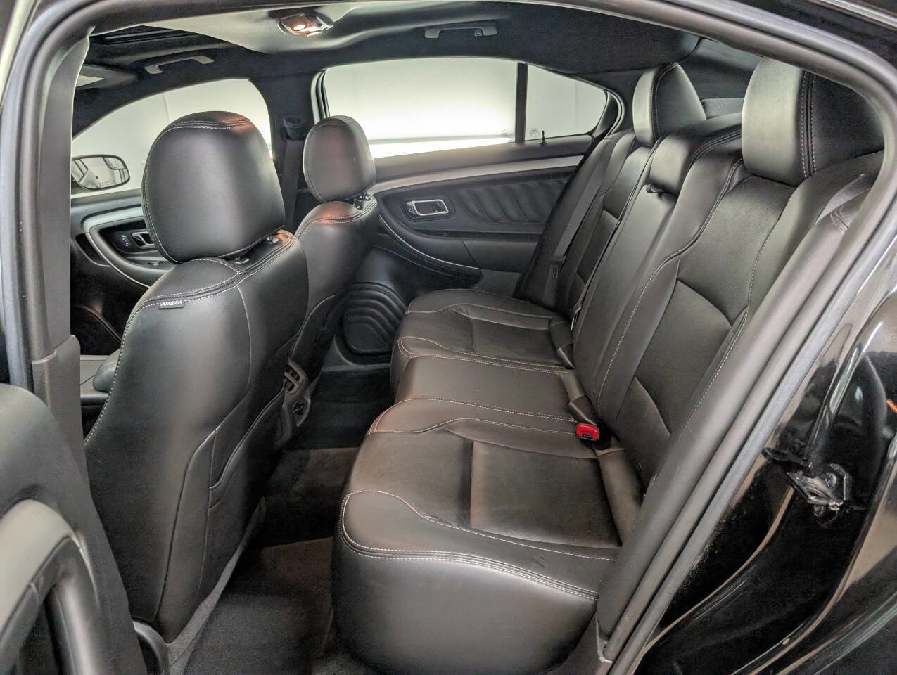 Used 2014 Ford Taurus SEL w/ Equipment Group 201A image 14
