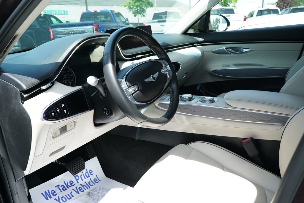 Used 2022 Genesis GV70 2.5T w/ Advanced Package AWD/4WD image 20