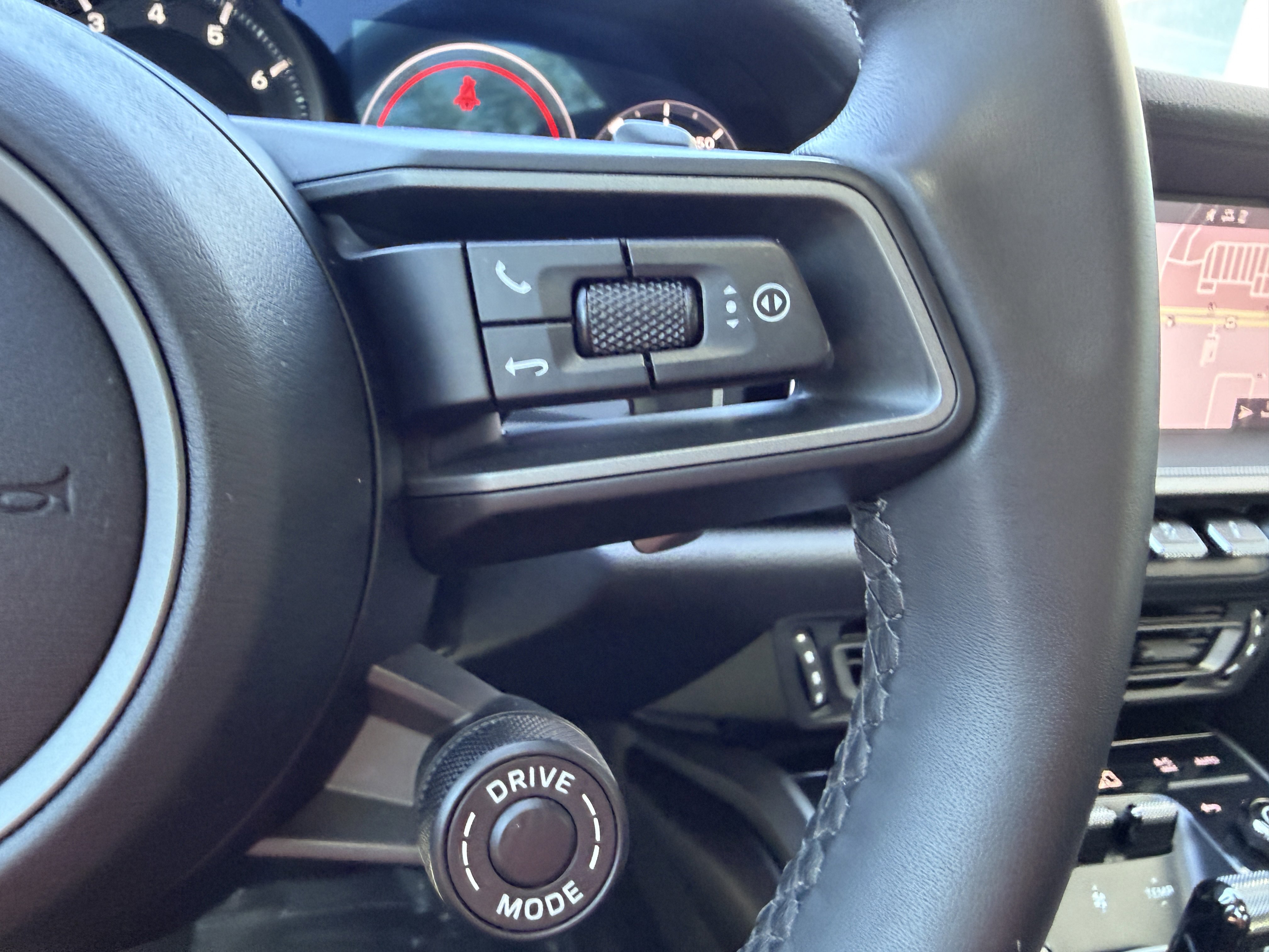Certified 2020 Porsche 911 Carrera S RWD image 32