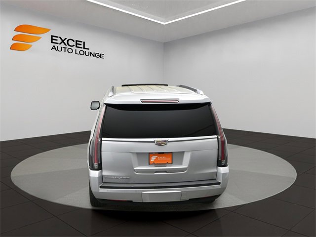 Used 2018 Cadillac Escalade Luxury image 47