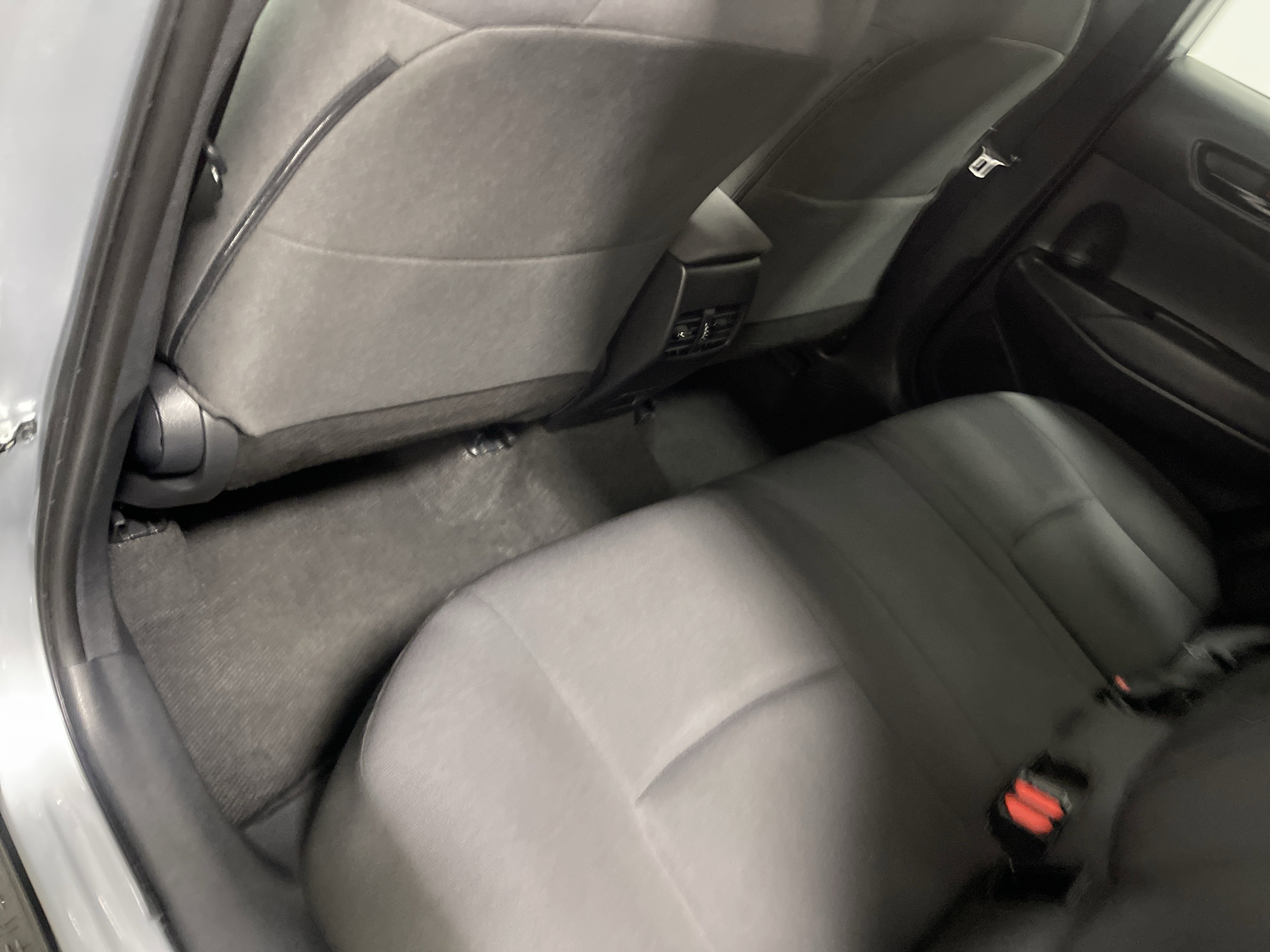 Used 2024 Toyota Corolla Cross LE image 17