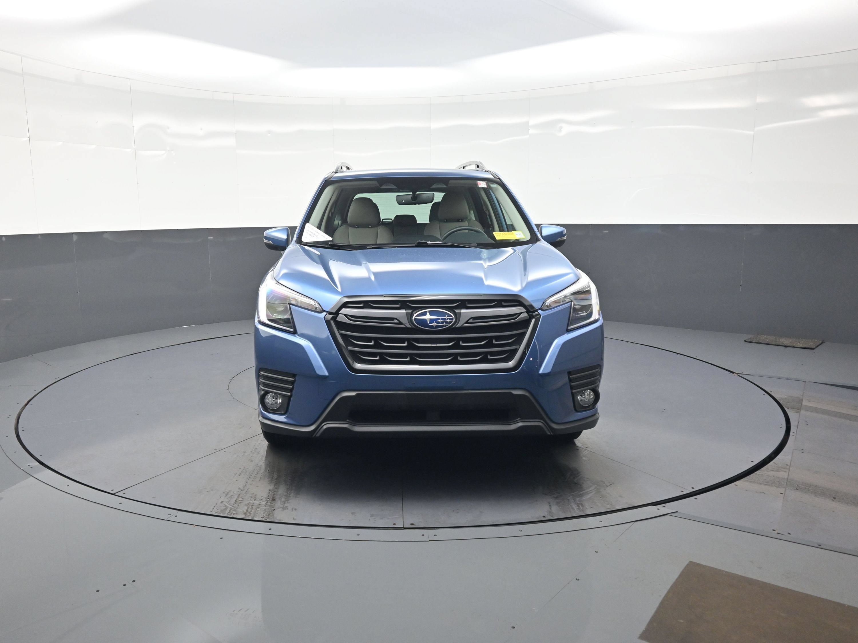 Used 2022 Subaru Forester Limited AWD/4WD image 8