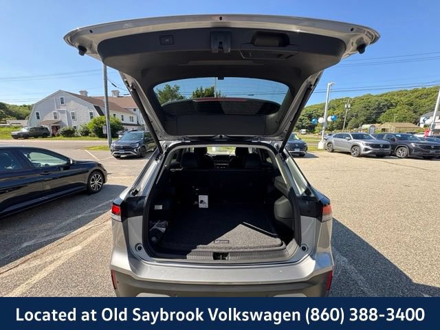 Used 2025 Volkswagen Tiguan SE AWD/4WD image 20