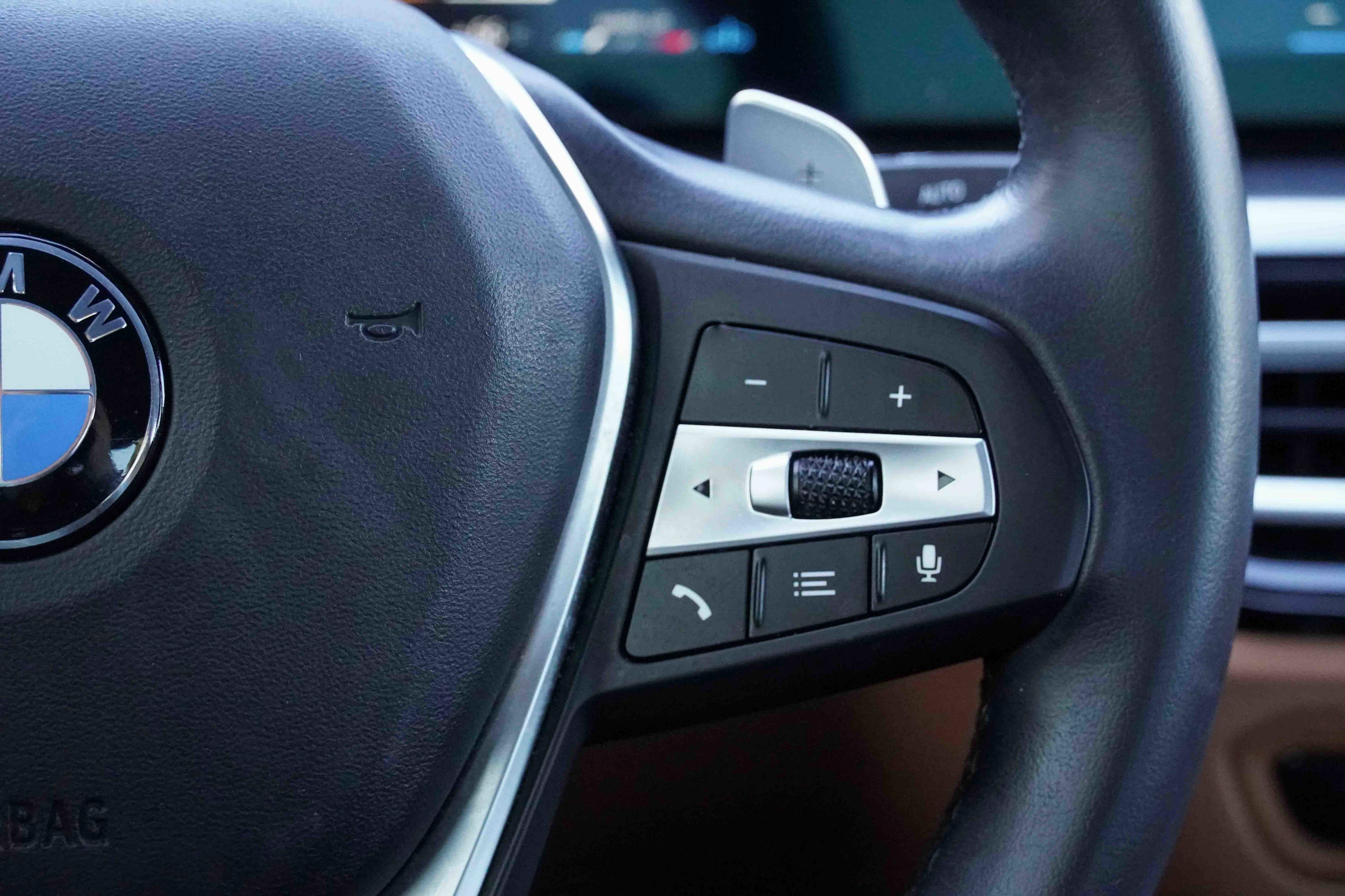 Used 2024 BMW 330i Sedan w/ Convenience Package image 23