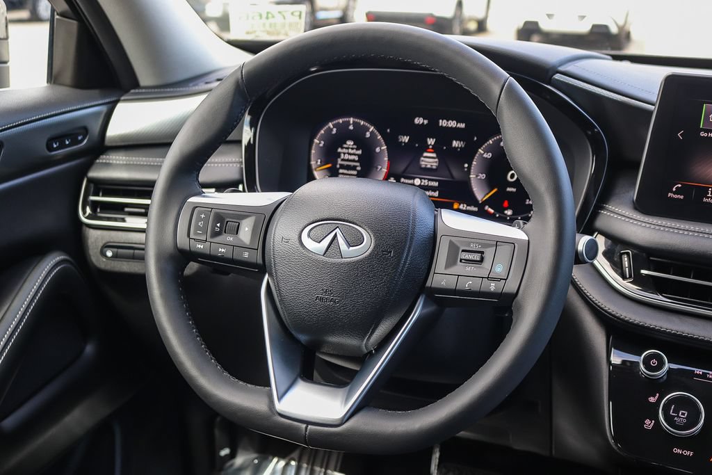 Certified 2023 INFINITI QX60 Luxe w/ Cargo Package FWD image 15
