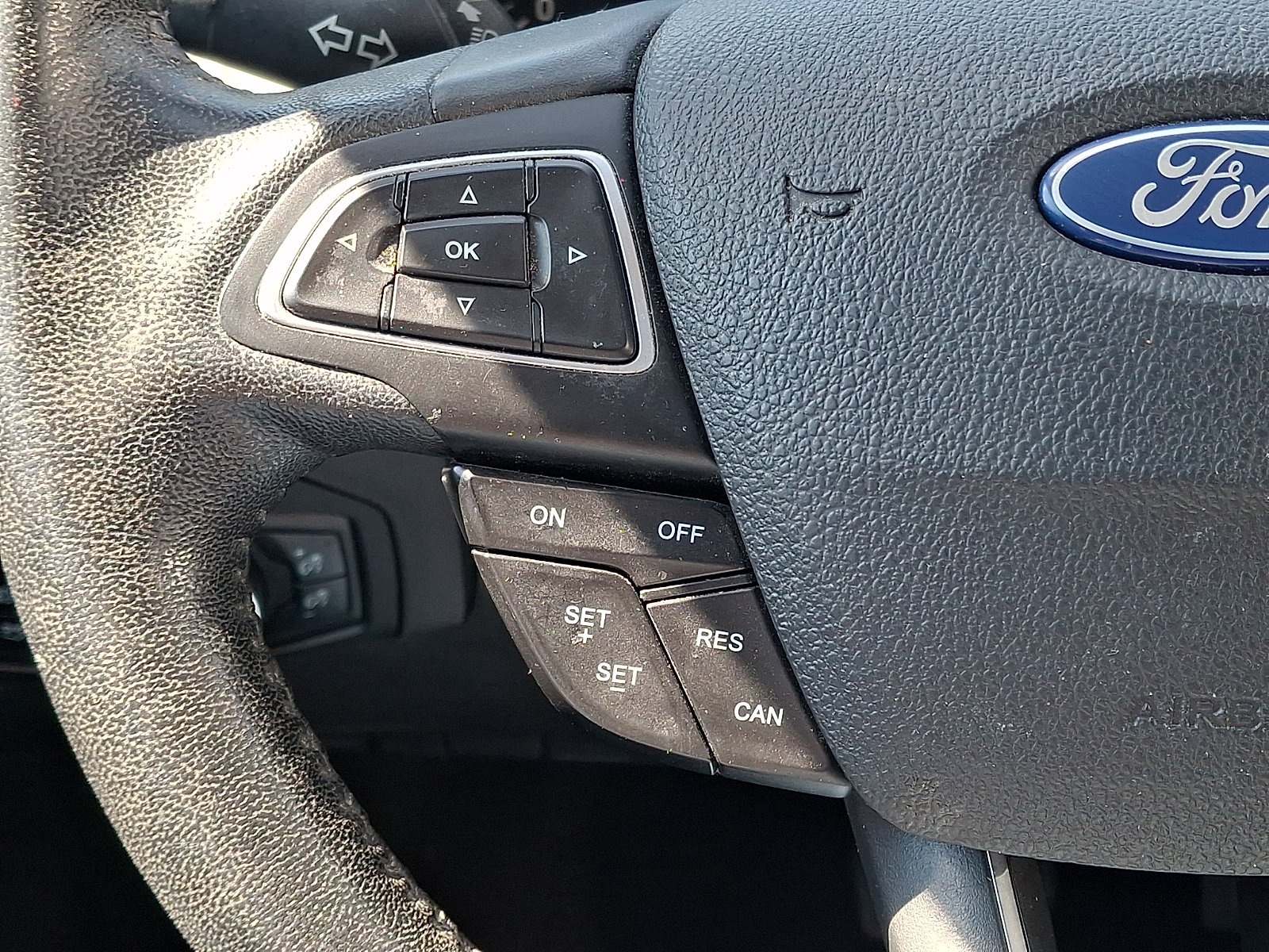 Used 2016 Ford Focus SE w/ Equipment Group 201A FWD image 23