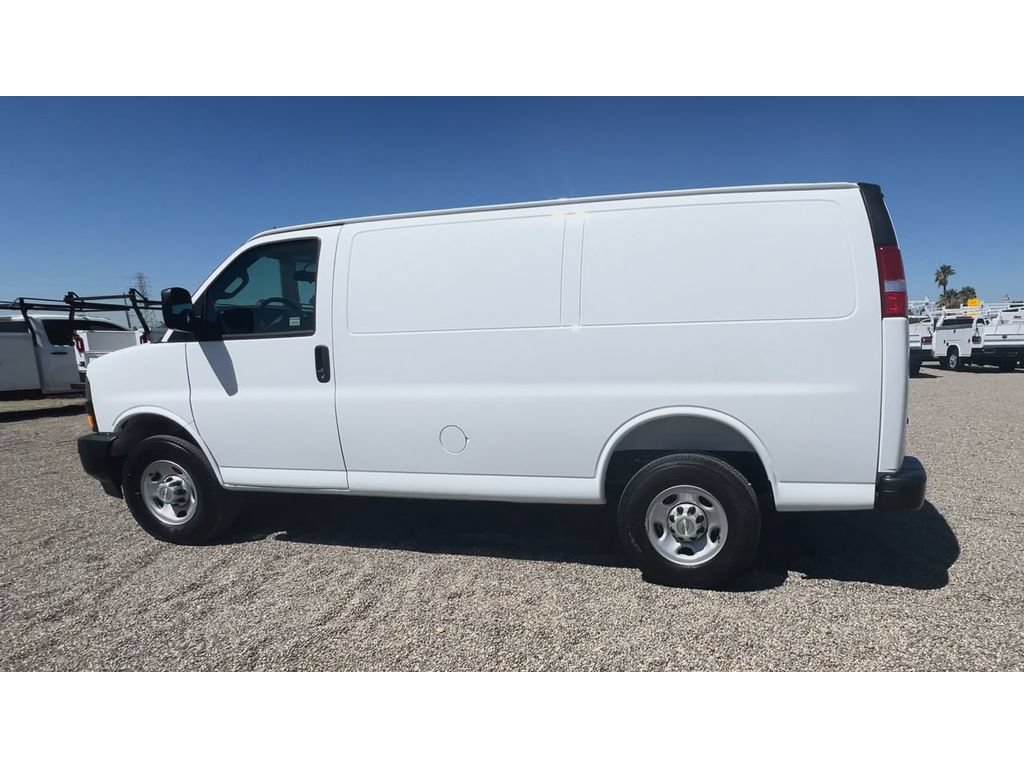 New 2026 Chevrolet Express 2500 w/ Driver Convenience Package RWD image 10
