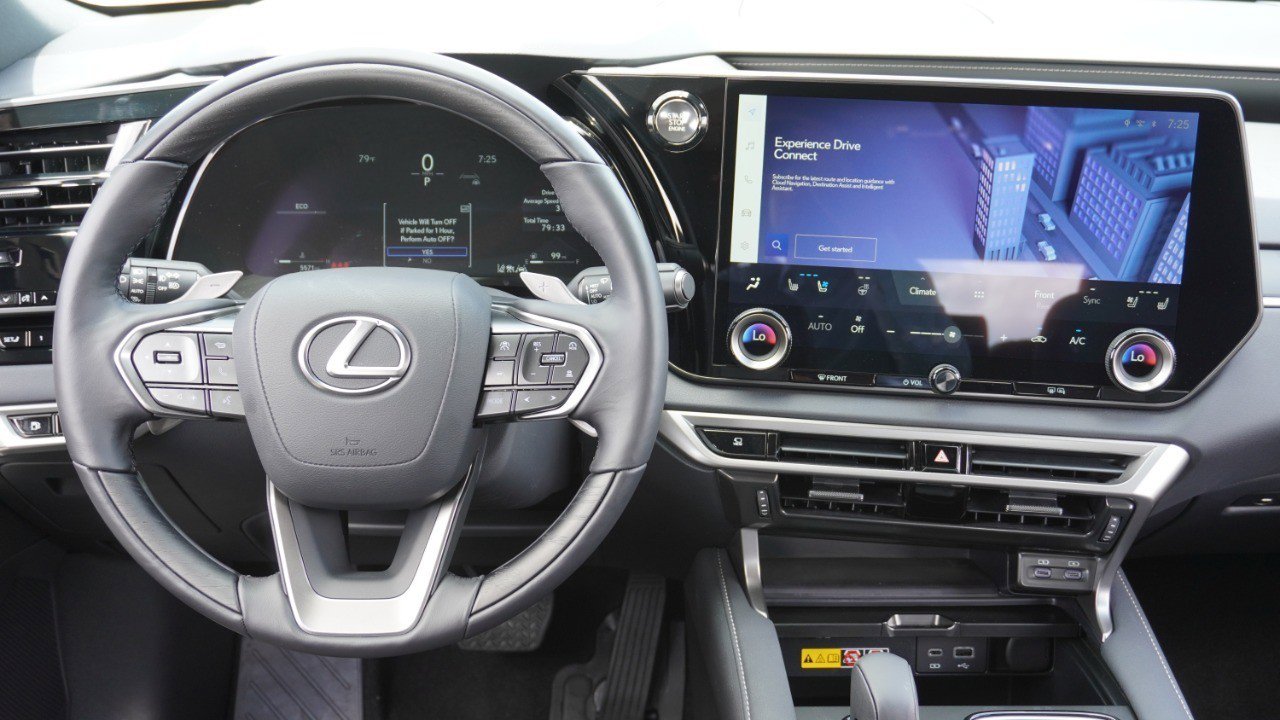 Used 2025 Lexus RX 350 Premium Plus w/ Accessory Package (Z1) image 30