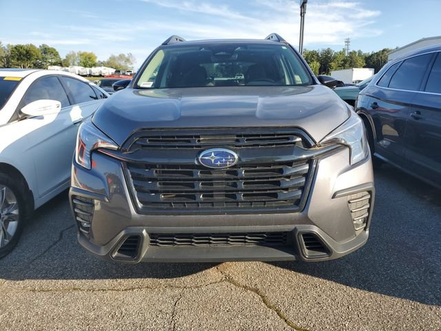 Used 2025 Subaru Ascent Onyx Edition AWD/4WD image 2