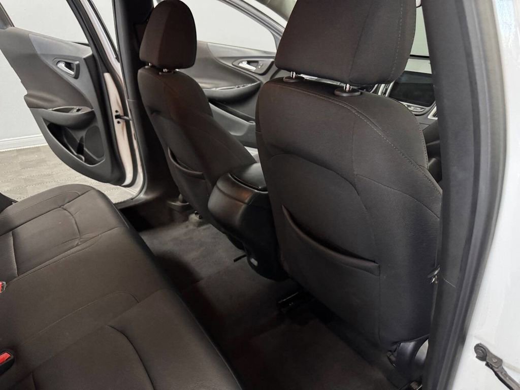 Used 2019 Chevrolet Malibu LS image 50