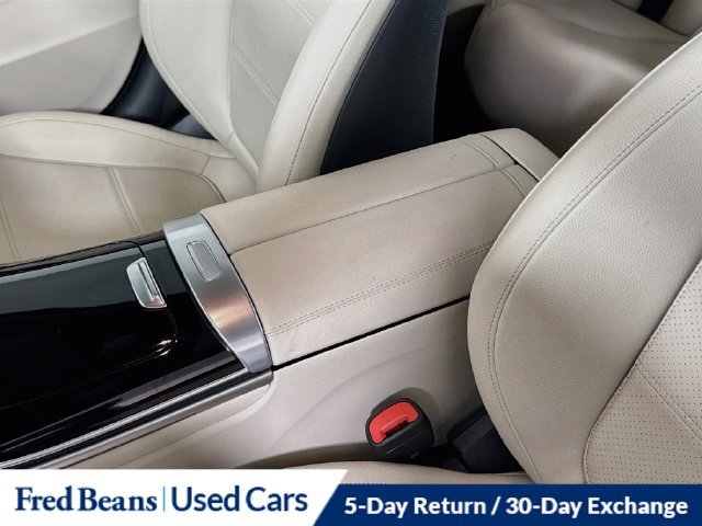 Used 2023 Mercedes-Benz C 300 4MATIC Sedan image 41