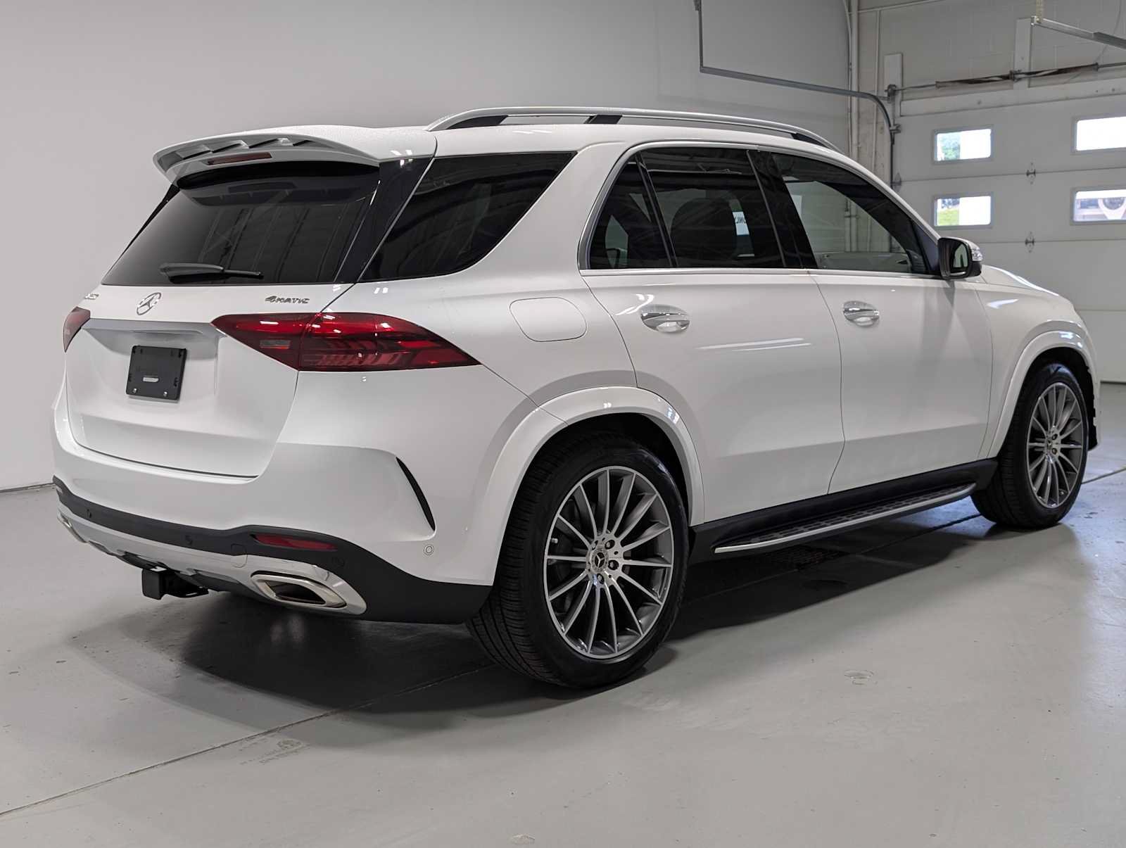 Certified 2026 Mercedes-Benz GLE 580 4MATIC image 8