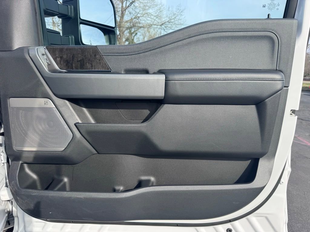 Used 2024 Ford F250 Lariat image 28