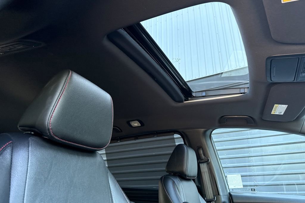 Certified 2024 Honda Odyssey Sport image 19