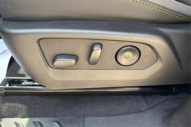 New 2024 Chevrolet Colorado ZR2 w/ Off-Road Front Bumper Package image 19