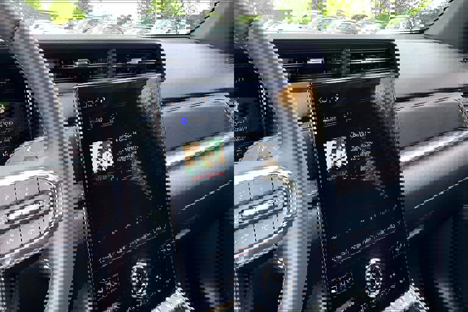 Used 2025 GMC Terrain Elevation image 6