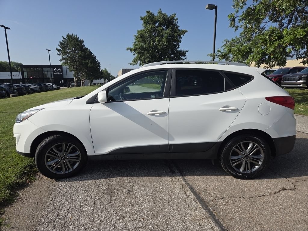 Used 2015 Hyundai Tucson SE AWD/4WD image 17