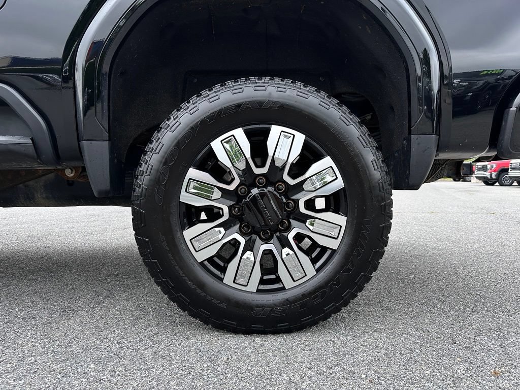 Used 2024 GMC Sierra 2500 Denali w/ Denali Reserve Package AWD/4WD image 47