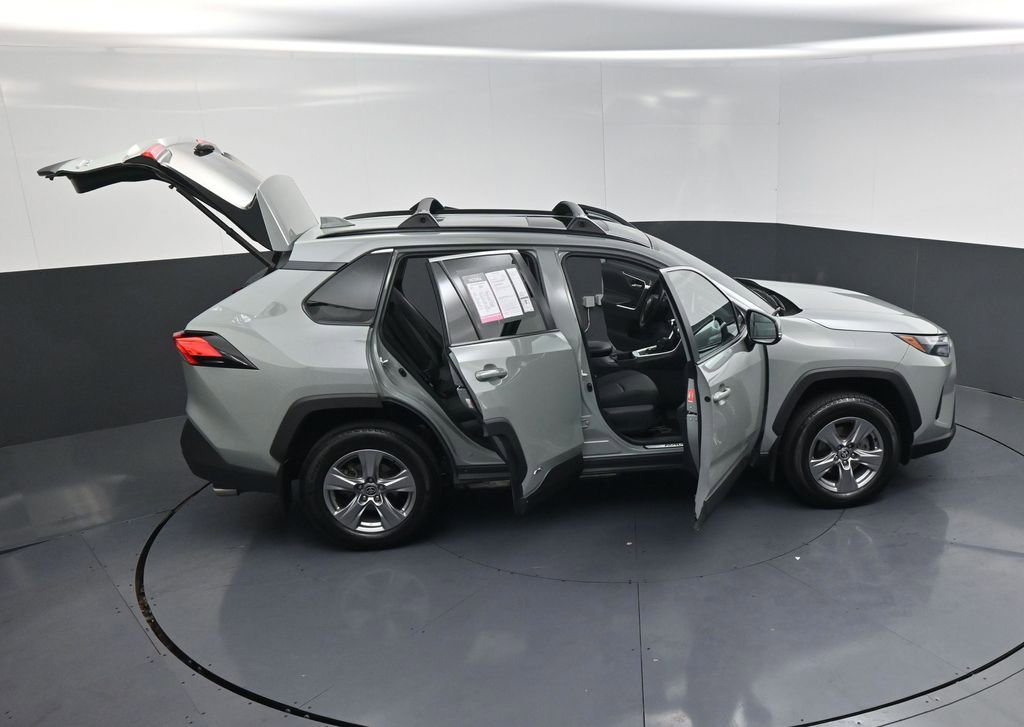 Used 2023 Toyota RAV4 XLE w/ Convenience Package image 24