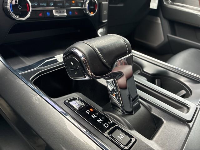 Used 2023 Ford F150 Lariat w/ Max Trailer Tow Package image 32