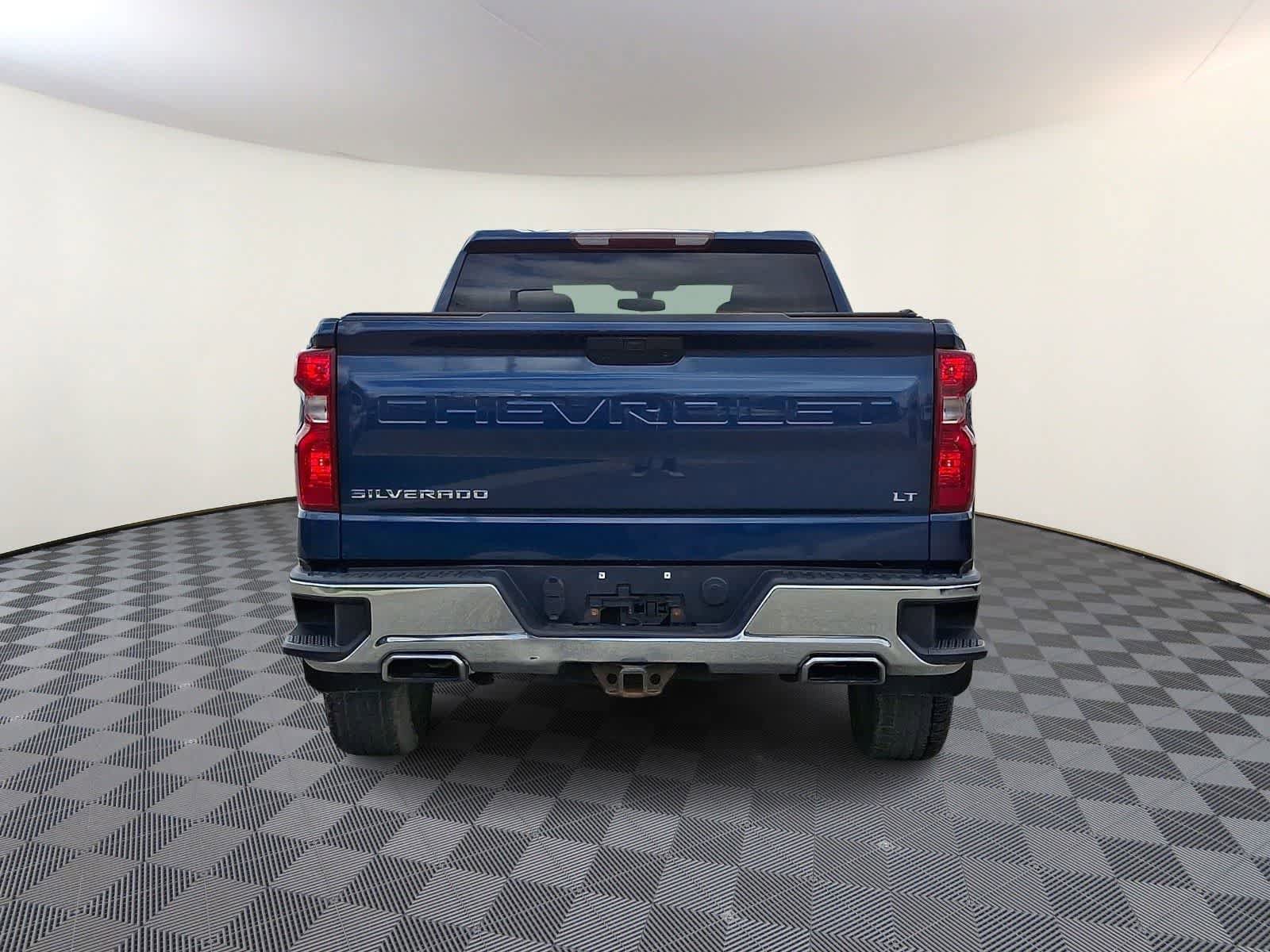 Used 2019 Chevrolet Silverado 1500 LT w/ All-Star Edition AWD/4WD image 6