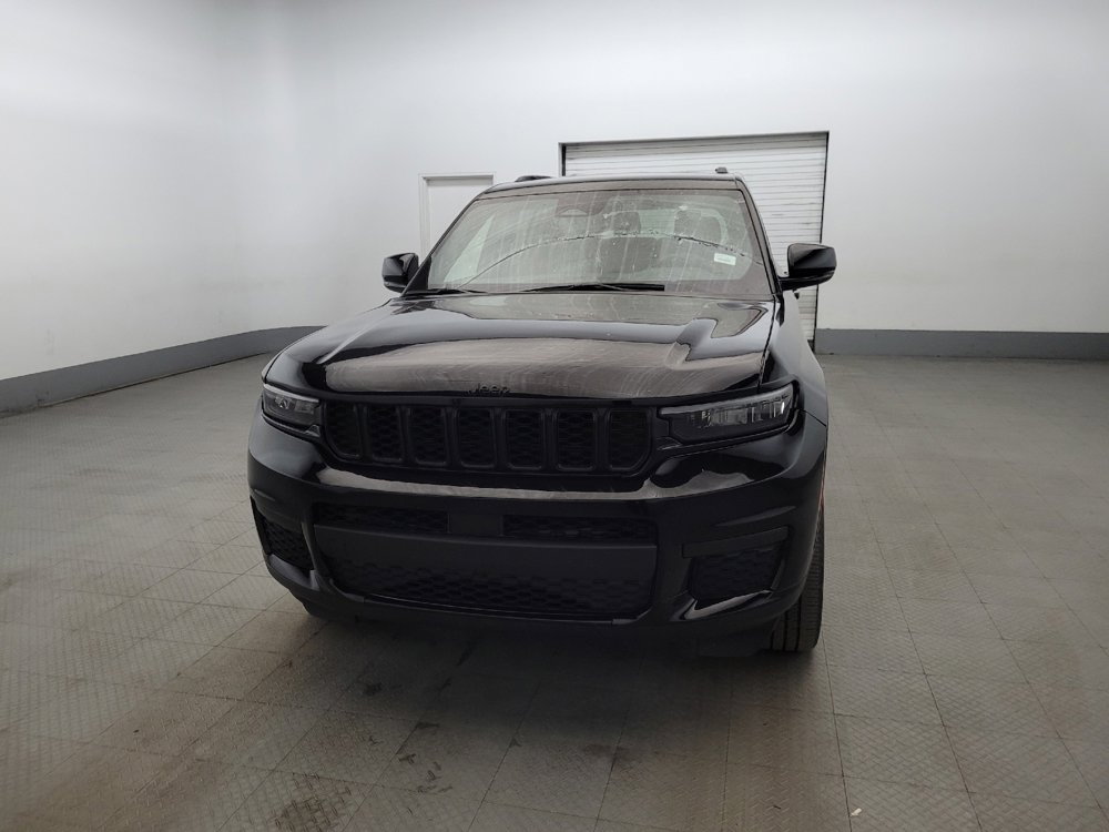 Used 2023 Jeep Grand Cherokee L Laredo image 15