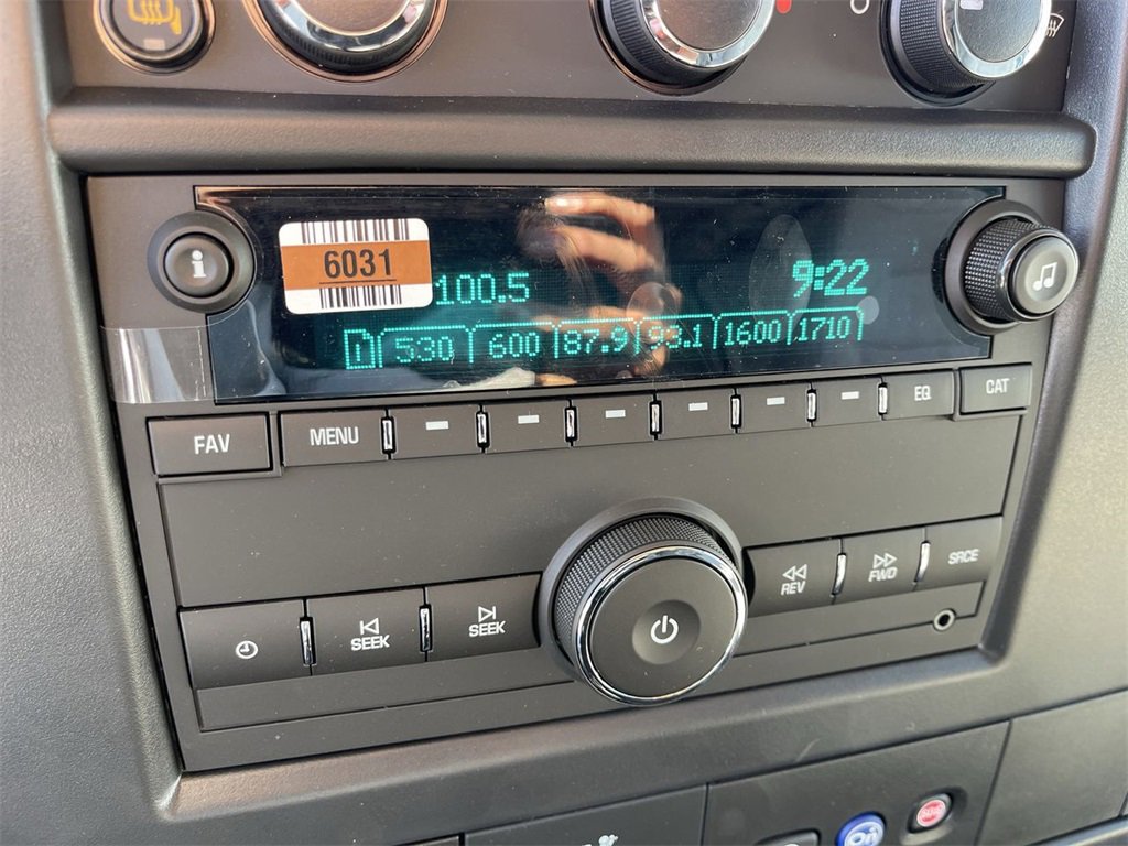 New 2025 Chevrolet Express 2500 w/ Driver Convenience Package image 10