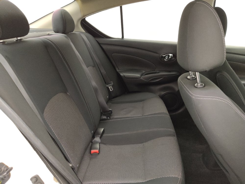 Used 2017 Nissan Versa SV FWD image 19