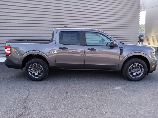 New 2026 Ford Maverick XLT FWD image 2