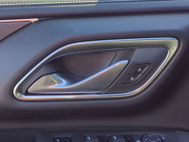Used 2024 Chevrolet Suburban LT image 20