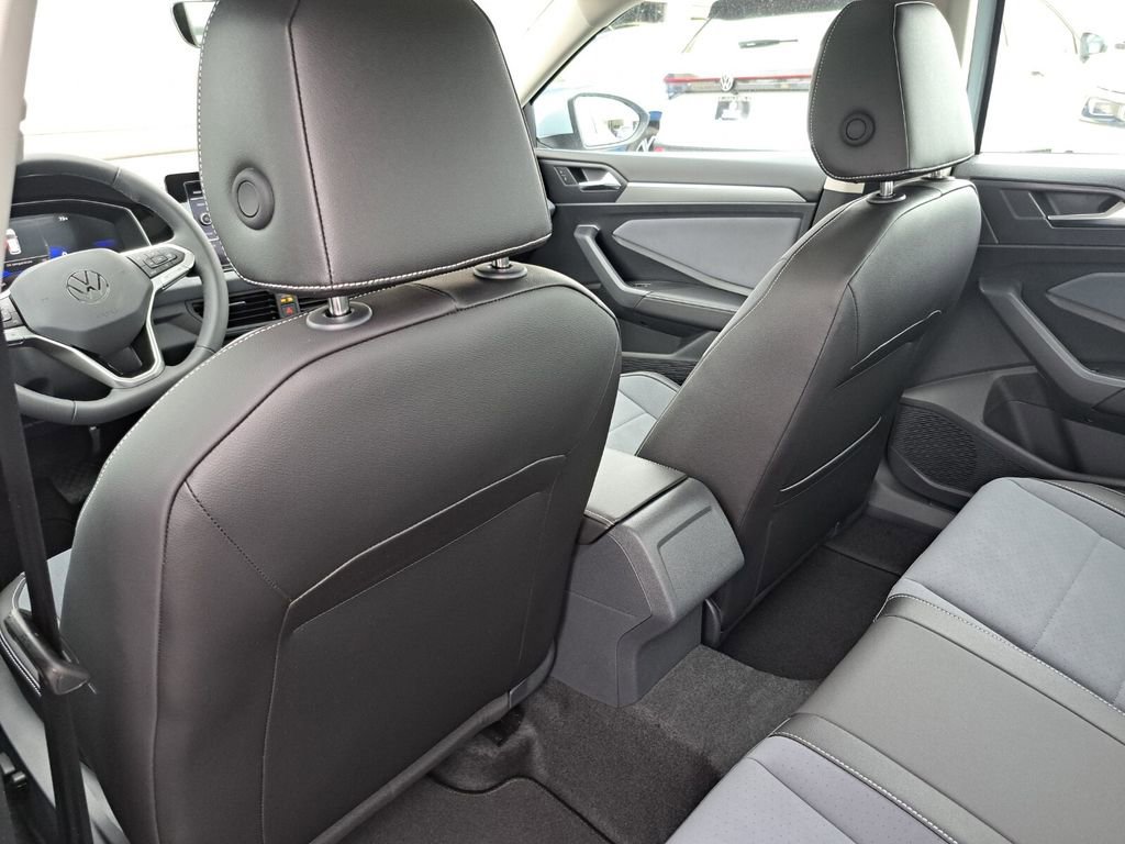 New 2026 Volkswagen Jetta SE image 27
