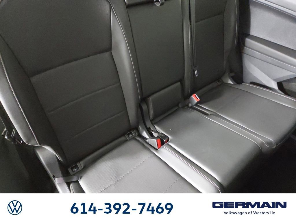 Used 2018 Volkswagen Tiguan SE w/ Panoramic Sunroof Package image 20