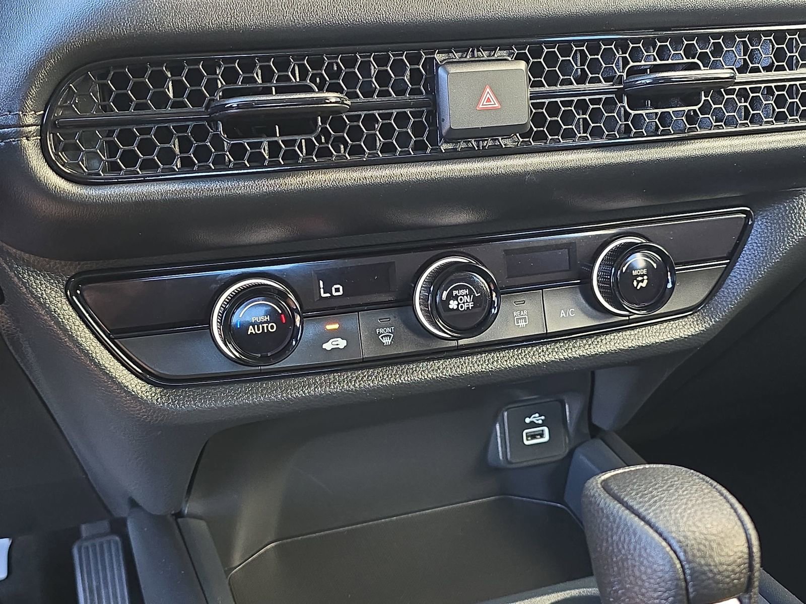 Certified 2023 Honda HR-V LX image 25