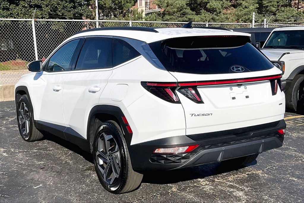 Used 2022 Hyundai Tucson Limited AWD/4WD image 10