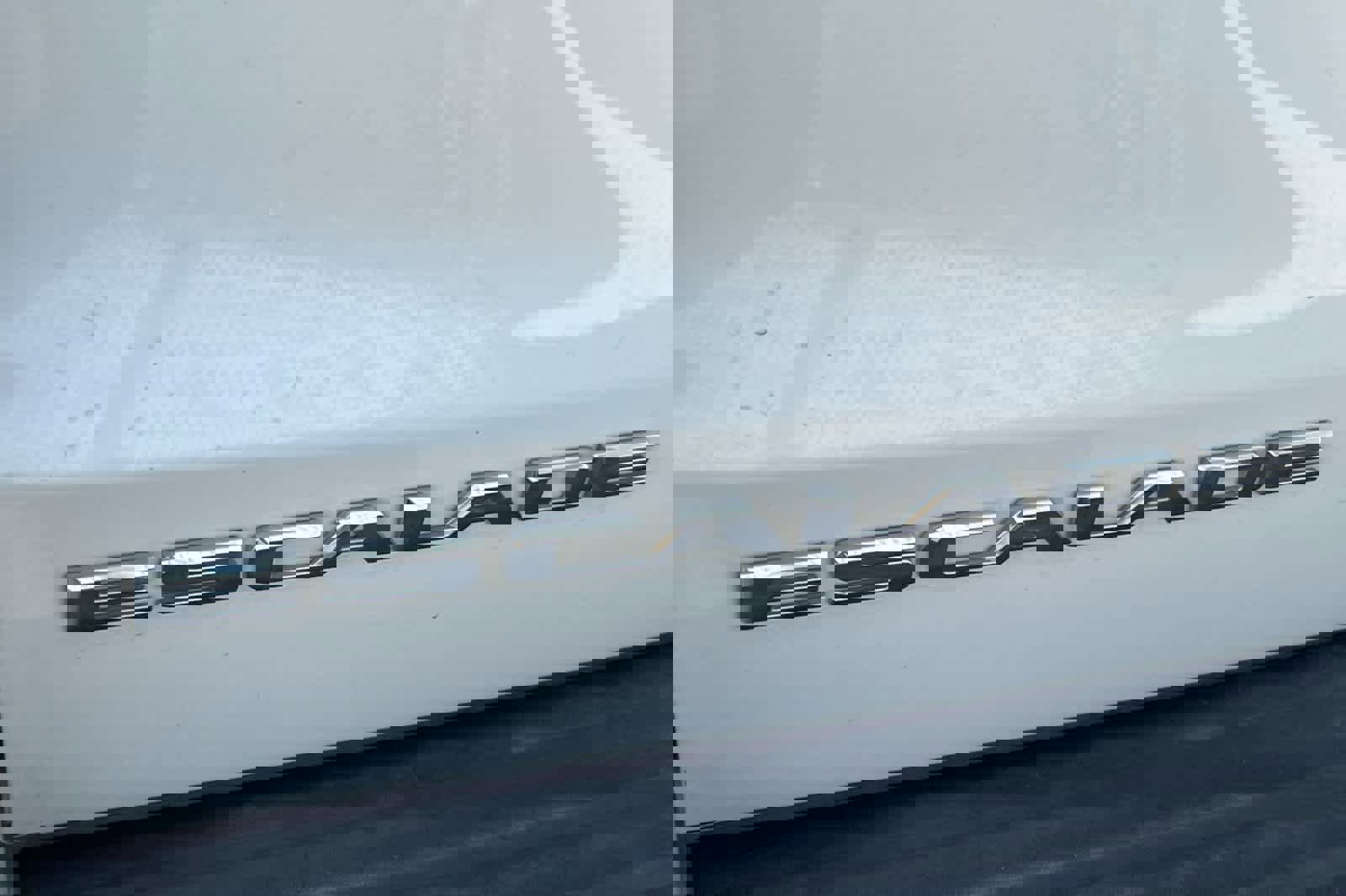 Used 2017 Cadillac Escalade Luxury image 21