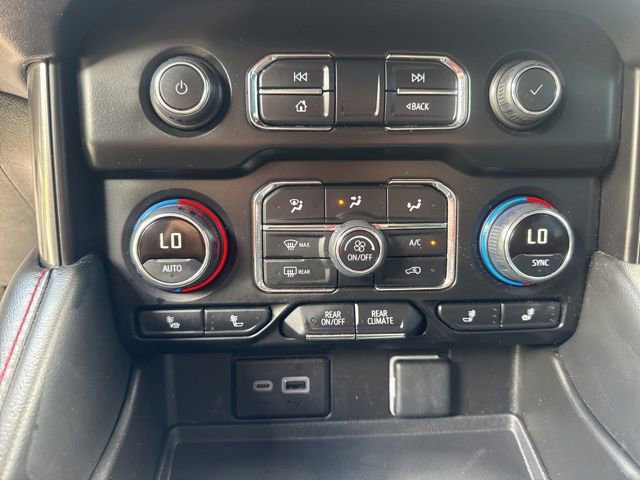 Used 2024 Chevrolet Tahoe RST AWD/4WD image 55