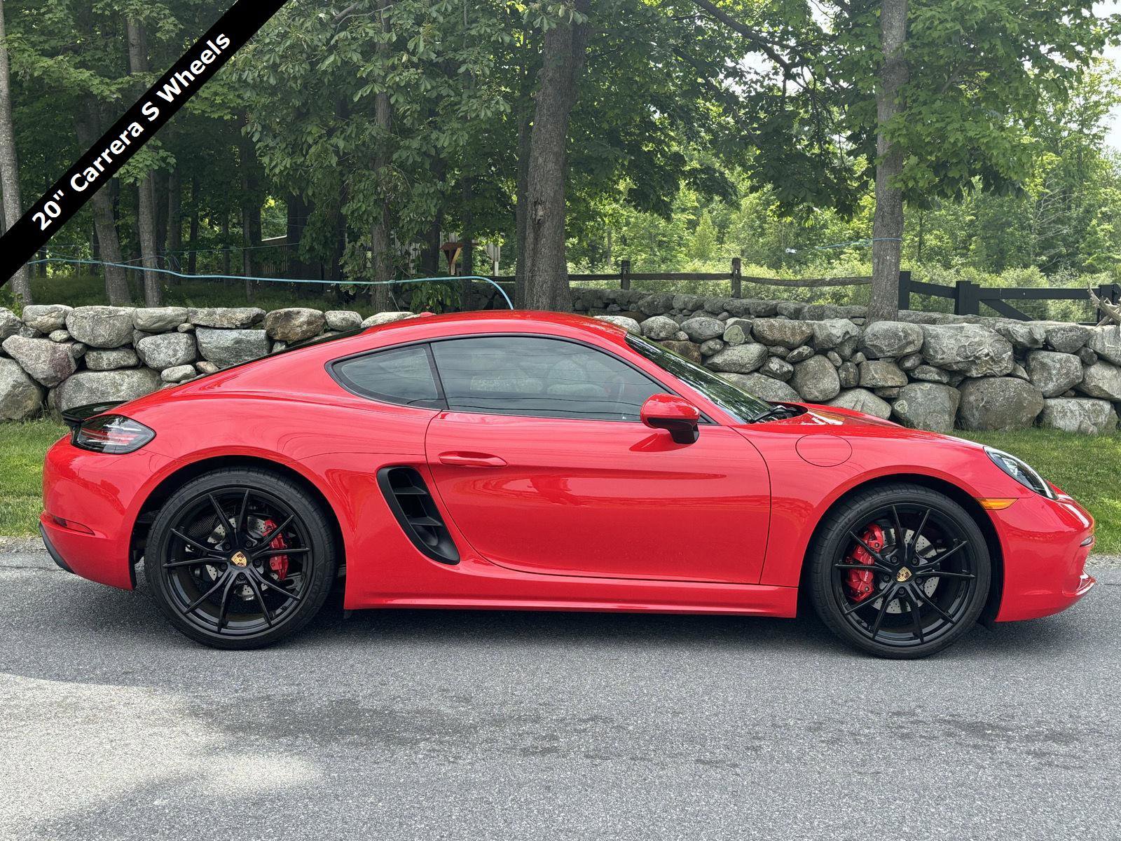 Used 2019 Porsche 718 Cayman S RWD image 2