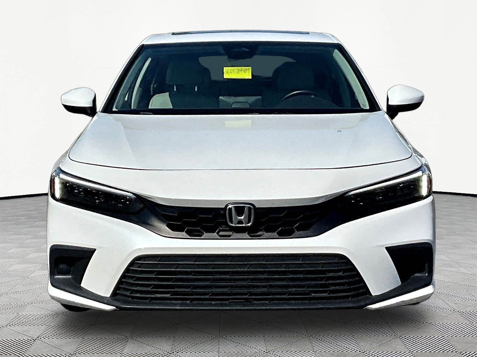 Used 2024 Honda Civic EX-L image 2