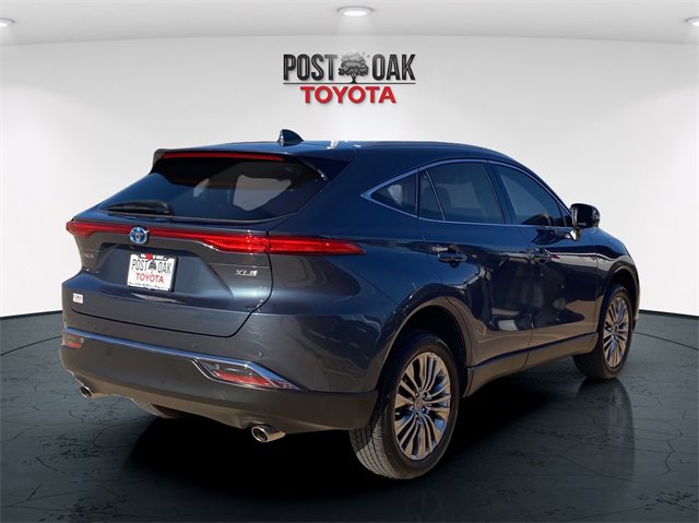 Used 2024 Toyota Venza XLE image 7