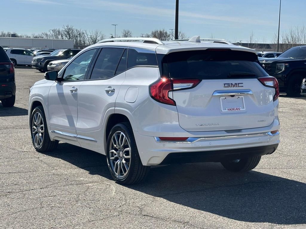 Certified 2024 GMC Terrain Denali w/ Denali Premium Package image 3