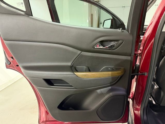 Certified 2023 GMC Acadia SLE w/ Driver Convenience Package image 23