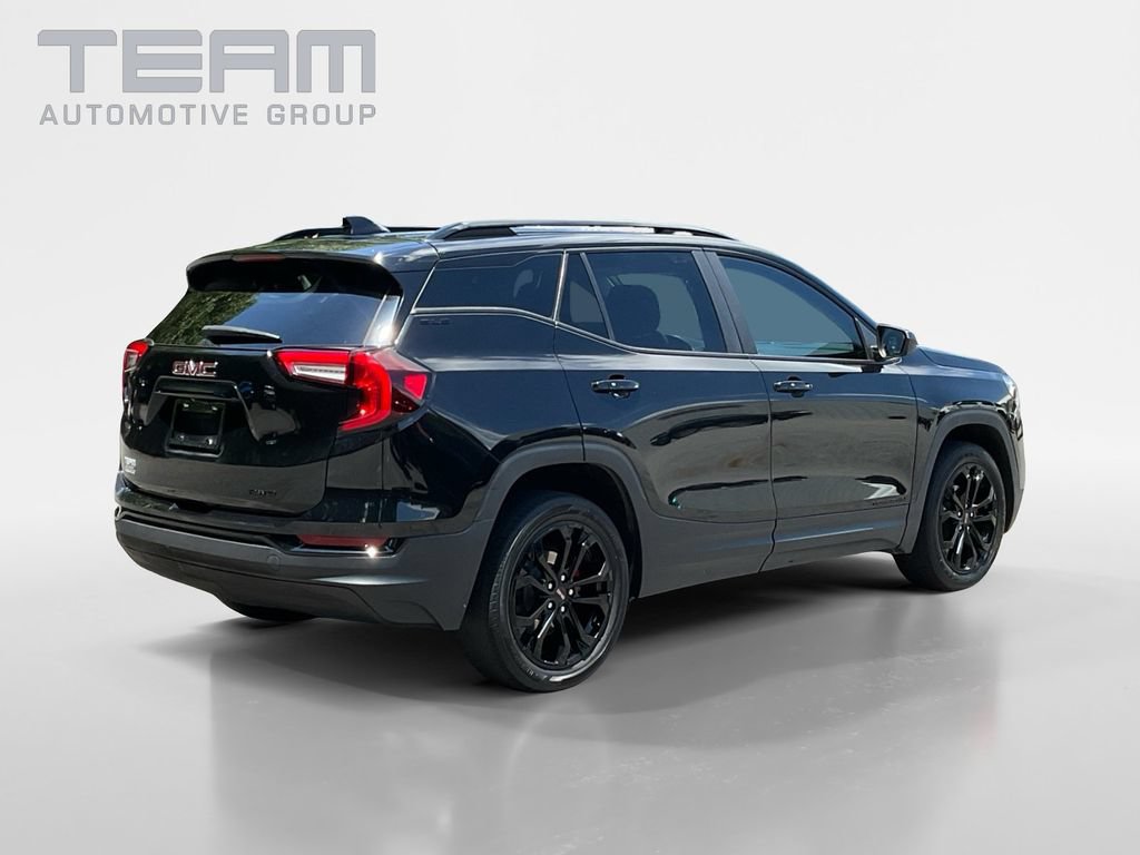 Used 2022 GMC Terrain SLE w/ Elevation Edition AWD/4WD image 7