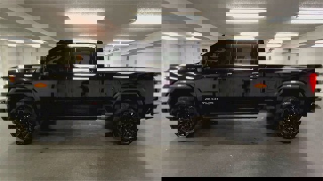 Certified 2024 GMC Sierra 2500 AT4 w/ AT4 Premium Plus Package image 5